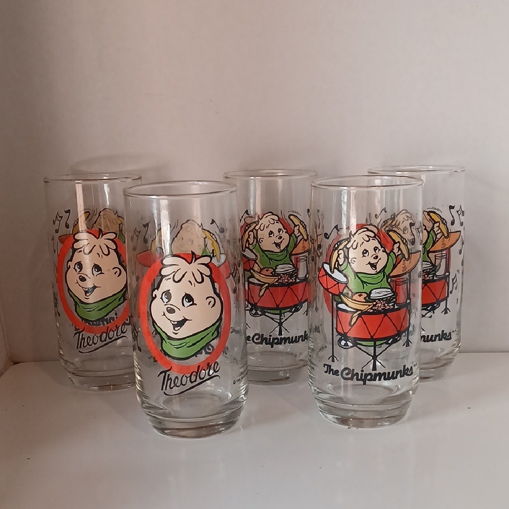 Libbey Vtg 1985 The Chipmunks Glass Set - Theodore Design